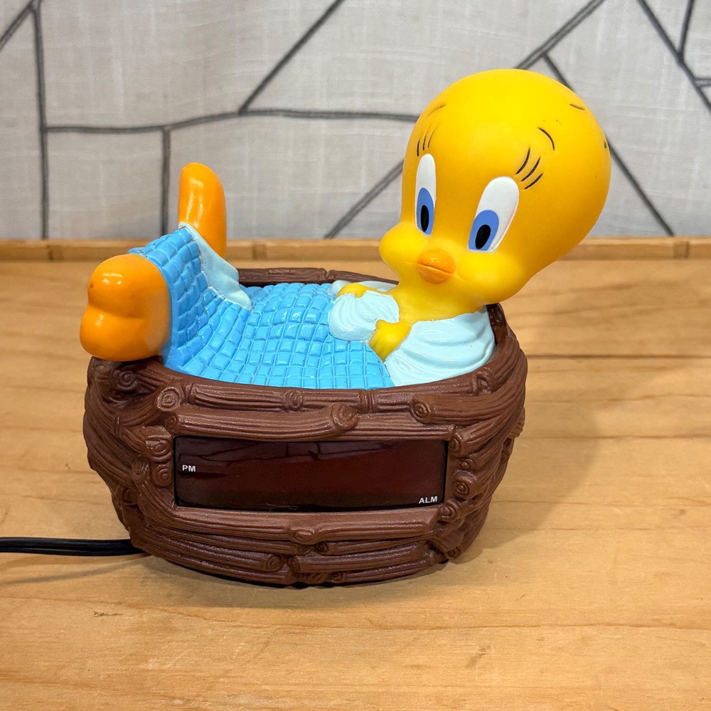 Westclox Tweety Bird Alarm Clock‎ OS Yellow Vintage Looney Tunes Nest 32402-AC